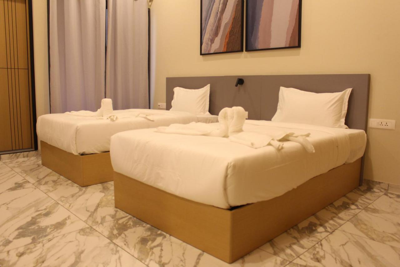 Ixoras Hotel Lemba Kinszasa Zewnętrze zdjęcie