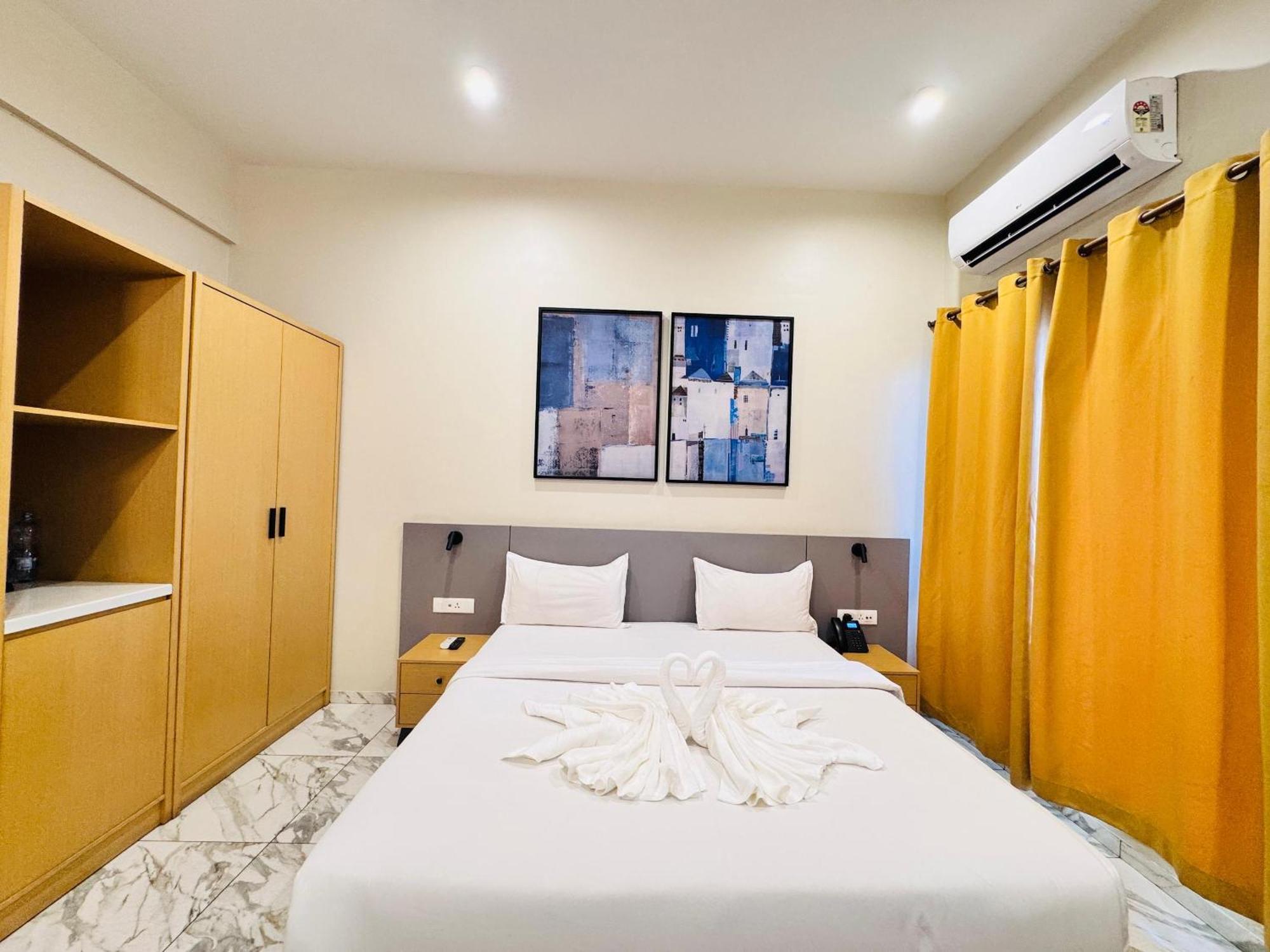 Ixoras Hotel Lemba Kinszasa Zewnętrze zdjęcie
