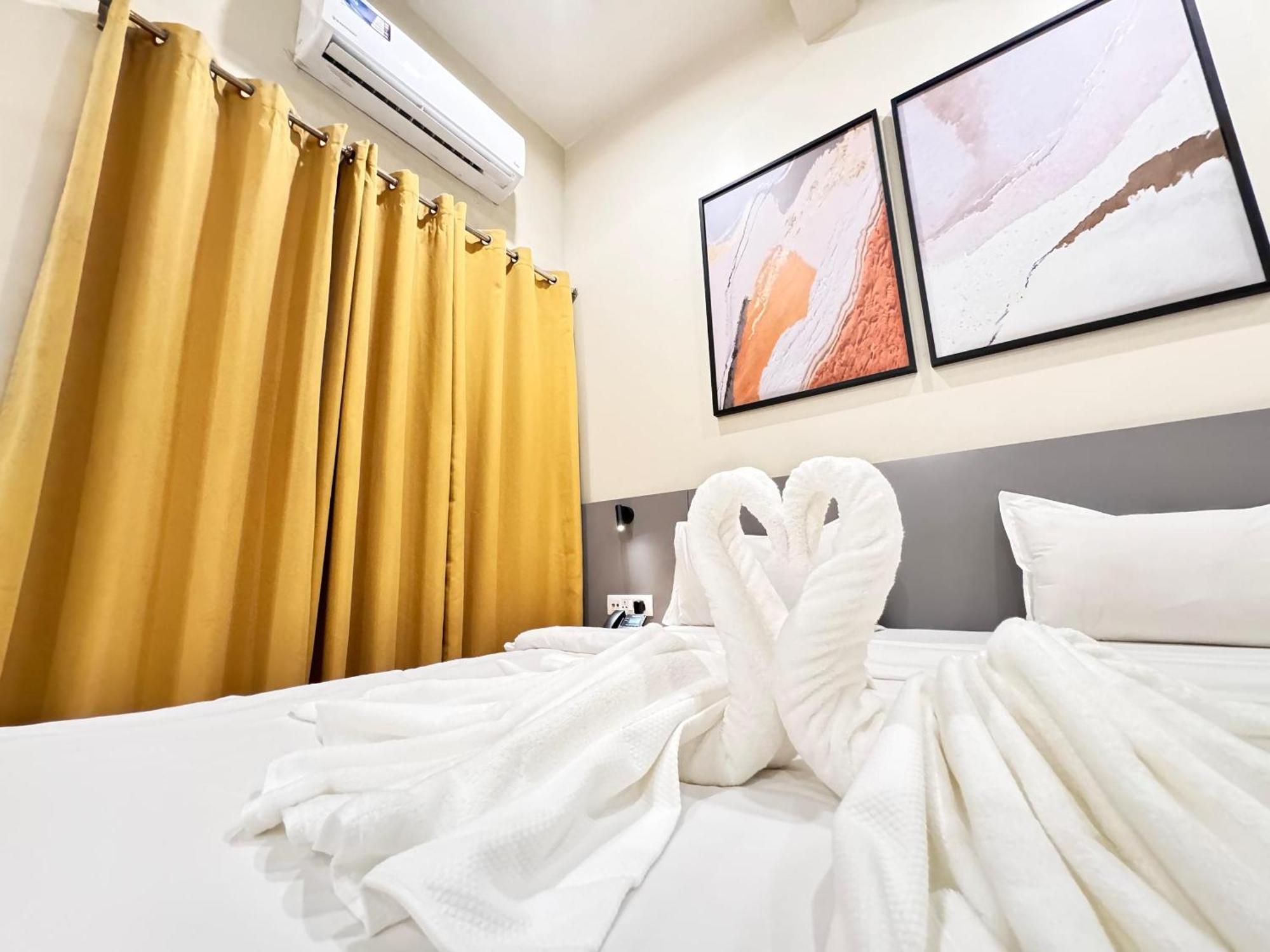 Ixoras Hotel Lemba Kinszasa Zewnętrze zdjęcie